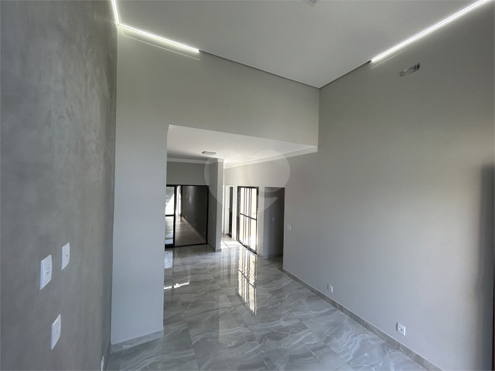Foto REO1078100