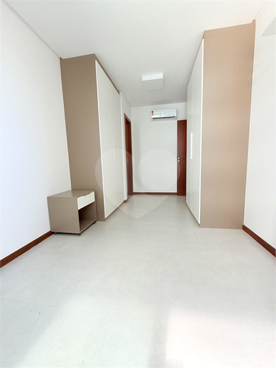 Foto REO1078220