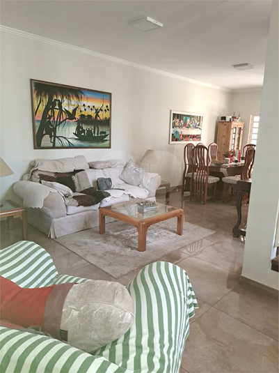 Foto REO1078442