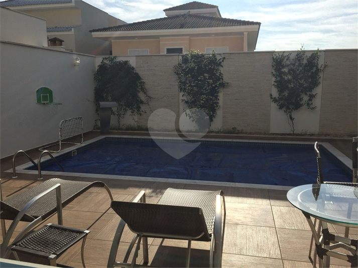 Foto REO1078499