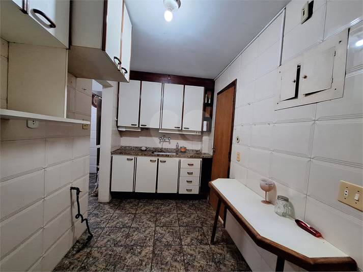 Foto REO1078655