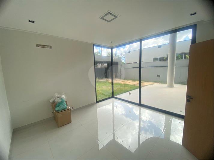 Foto REO1078701