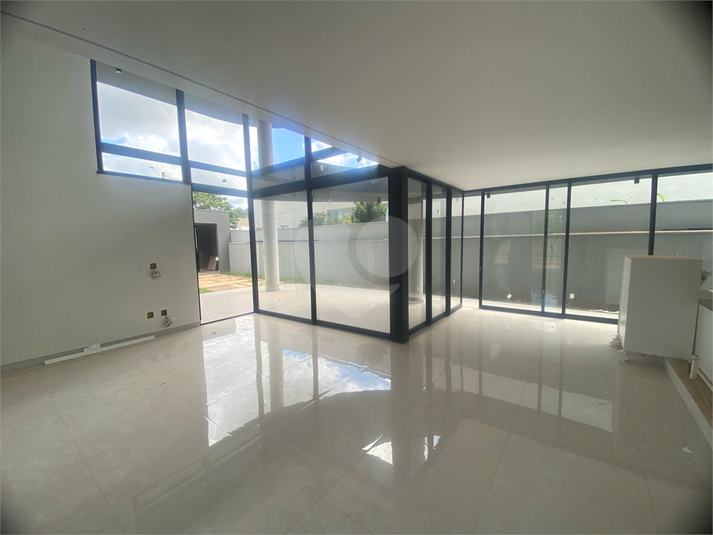 Foto REO1078701