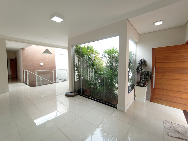Foto REO1078702