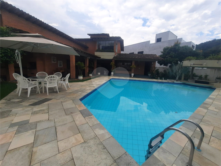 Foto REO1078707