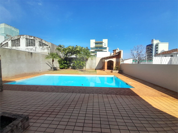Foto REO1078837