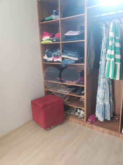 Foto REO1078933