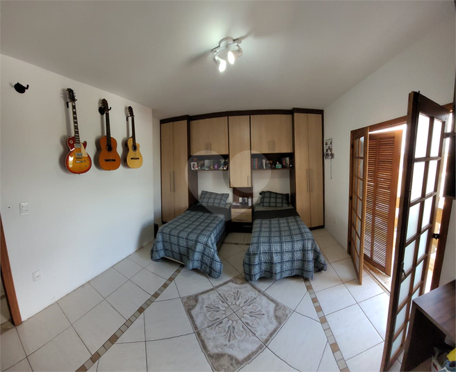 Foto REO1079050
