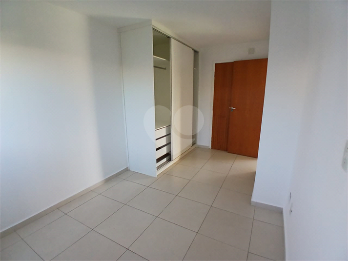 Foto REO1079183
