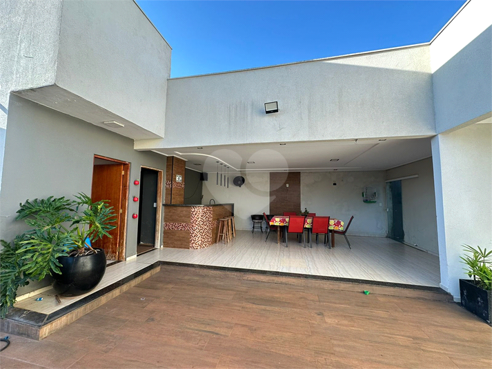 Foto REO1079286