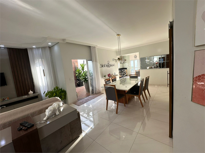 Foto REO1079286