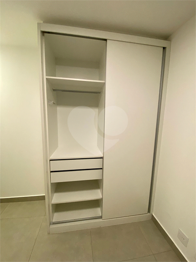 Foto REO1079356