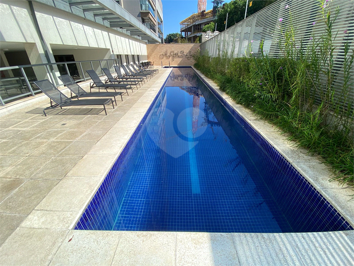 Foto REO1079356