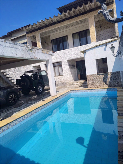 Foto REO1079438
