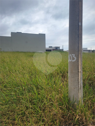 Foto REO1079500