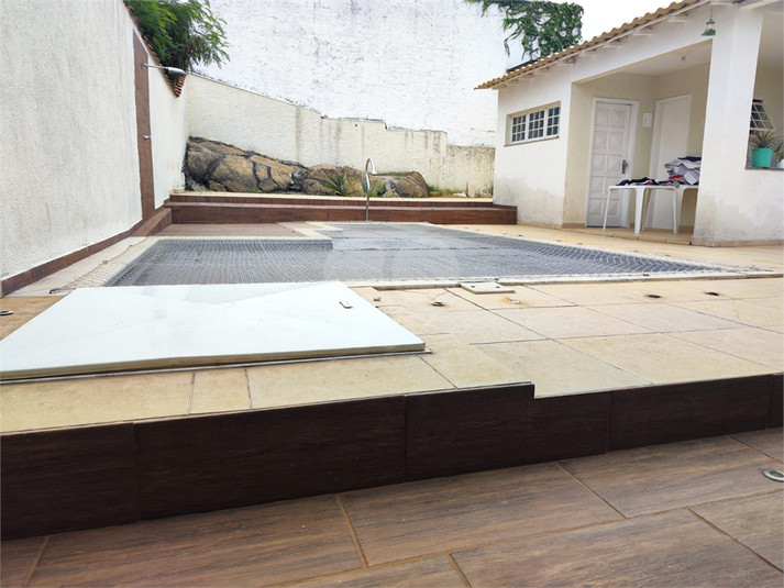 Foto REO1079508