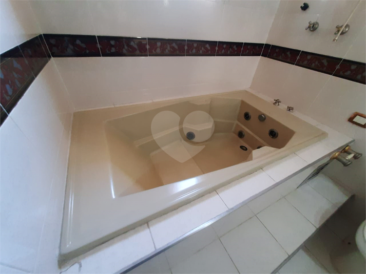 Foto REO1079566