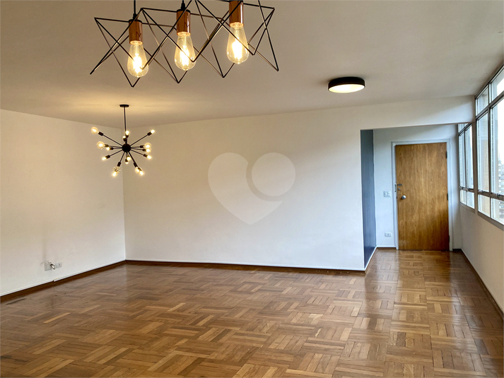 Foto REO1079624