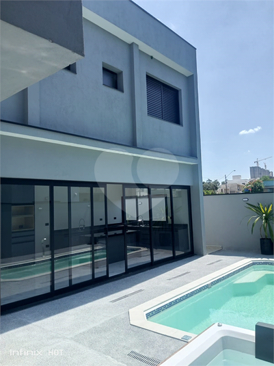 Foto REO1079654