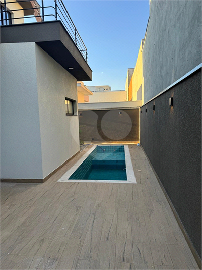 Foto REO1079660