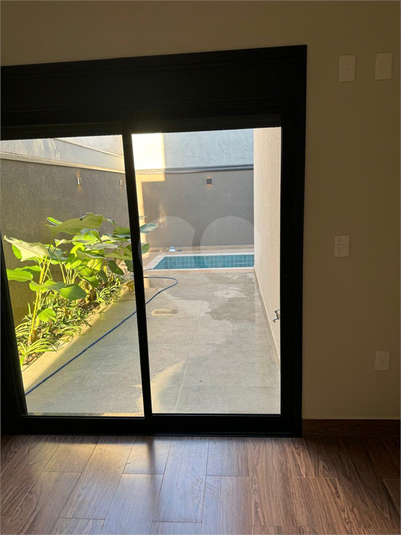 Foto REO1079660