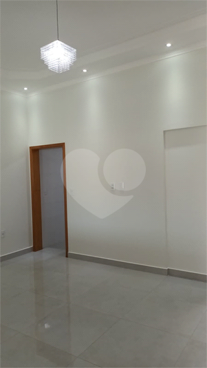 Foto REO1079735