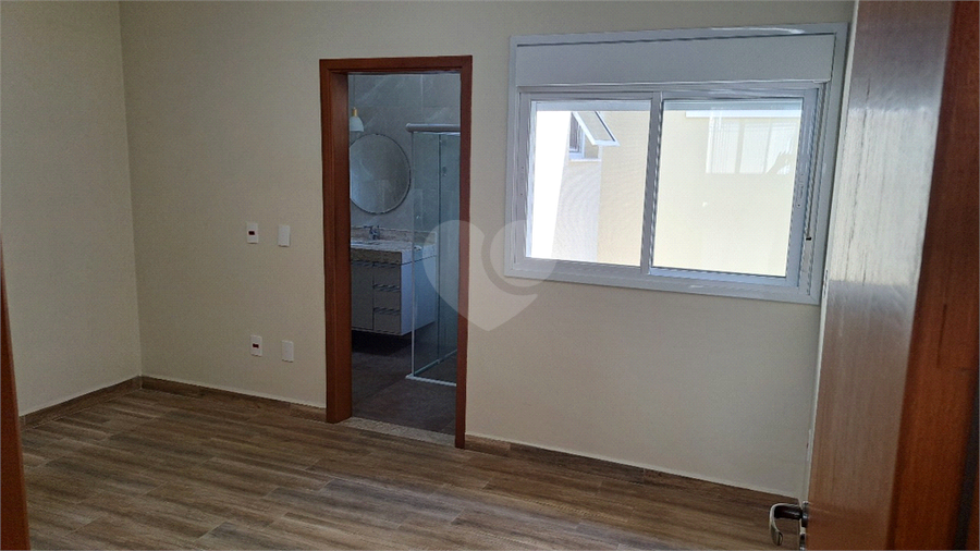 Foto REO1079786