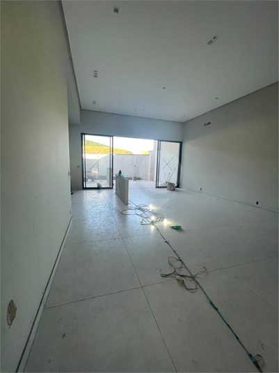 Foto REO1079922