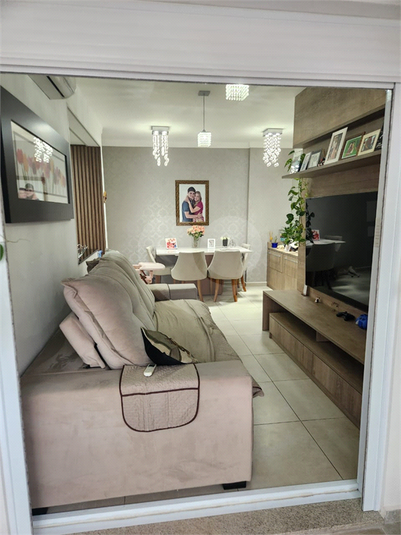 Foto REO1079947