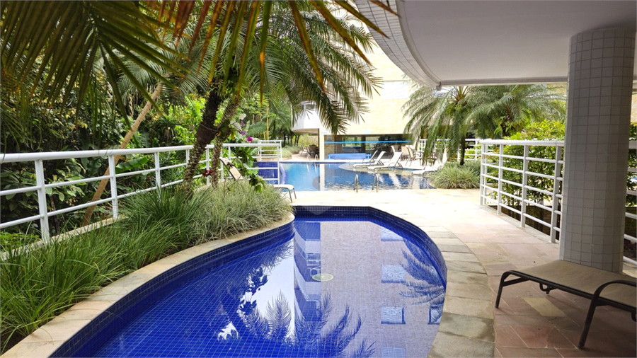 Foto REO1079993