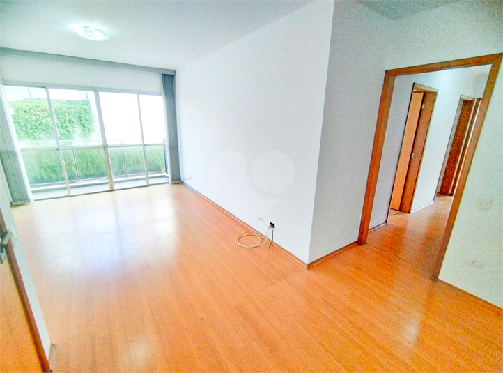 Foto REO1080001