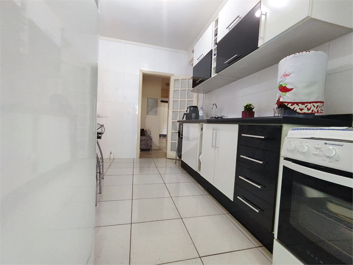 Foto REO1080012