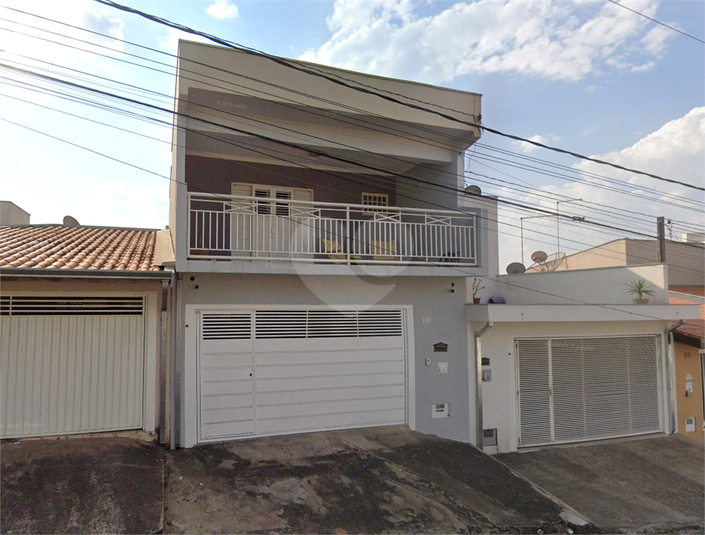 Foto REO1080016