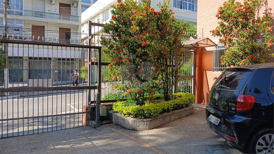 Foto REO1080018
