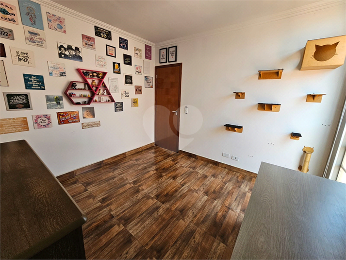 Foto REO1080021