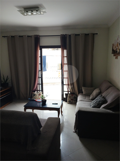 Foto REO1080030