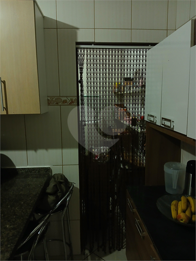 Foto REO1080030