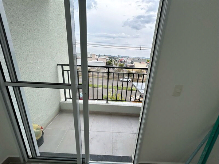 Foto REO1080046