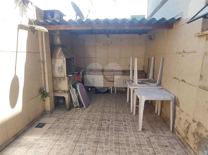 Foto REO1080048