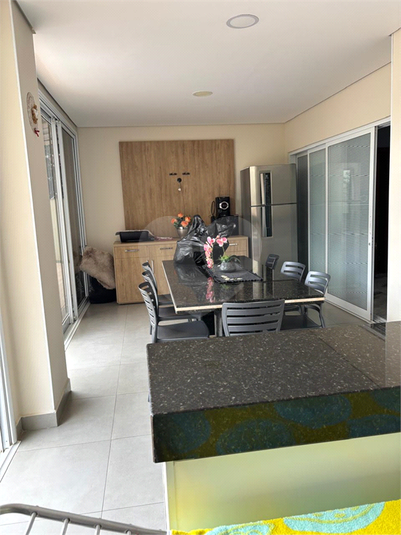 Foto REO1080076
