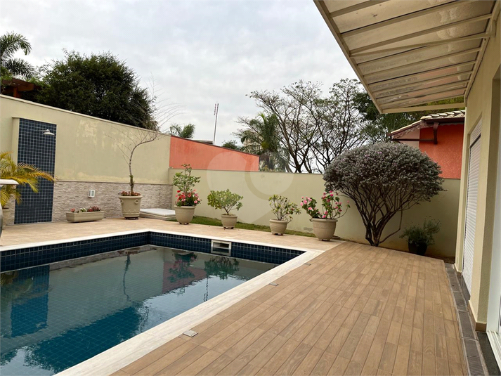 Foto REO1080076