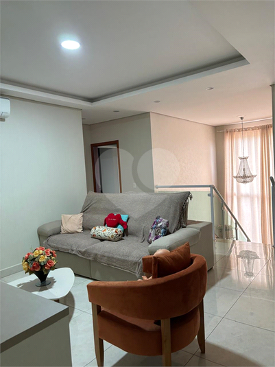 Foto REO1080076