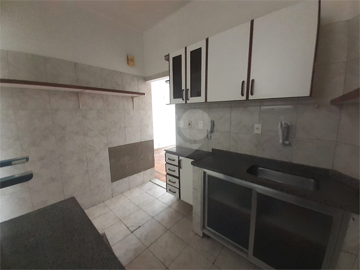Foto REO1080082