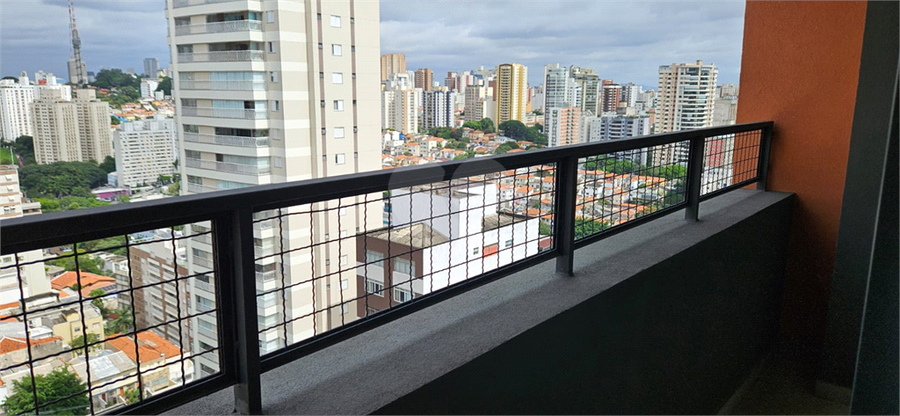 Foto REO1080129