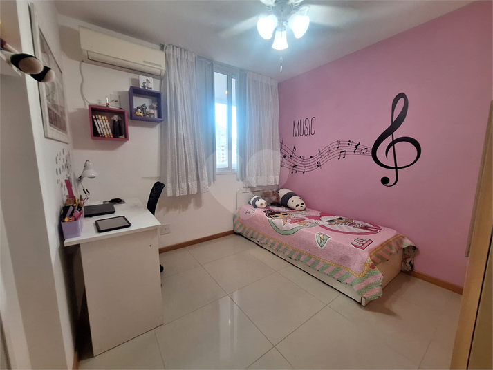 Foto REO1080150