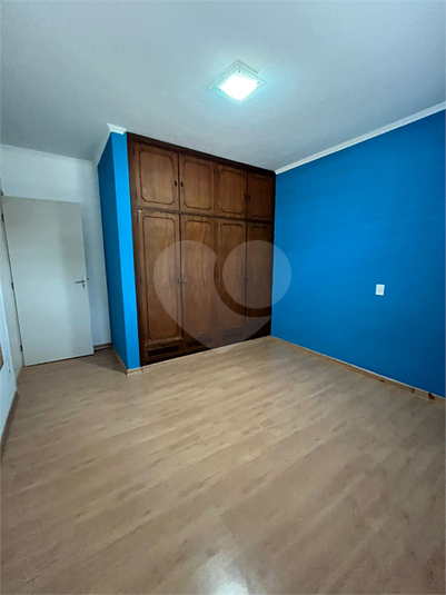 Foto REO1080157