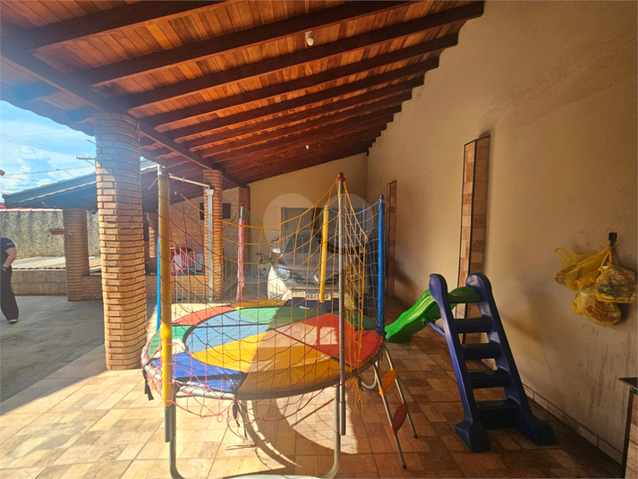 Foto REO1080183