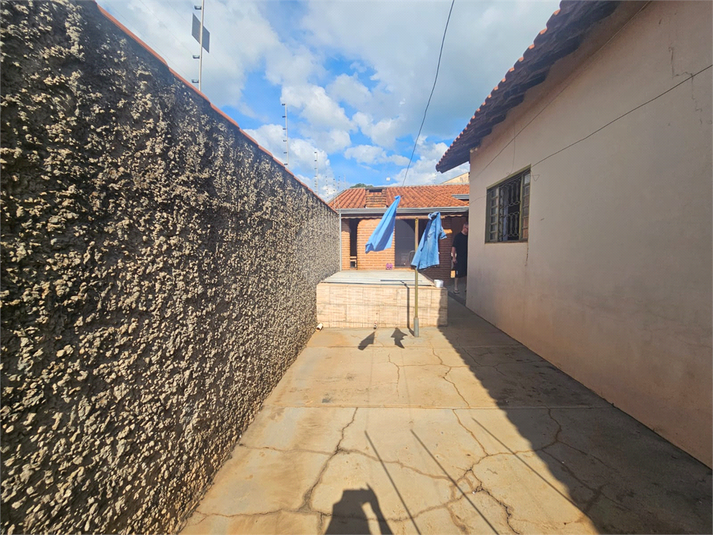 Foto REO1080183