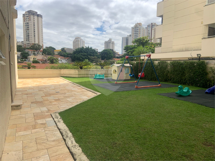 Foto REO1080189