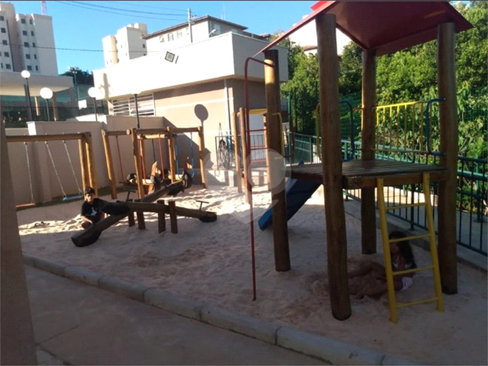 Foto REO1080232